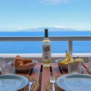 https://cosy-sea-view-studio-free-wifi.tenerifehoteles.net