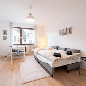 Exklusive 2-zimmer Neustadt 6 Apartment